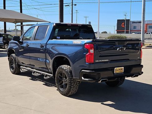 Certified 2022 Chevrolet Silverado 1500 LT Trail Boss w/ Convenience Package II image 5