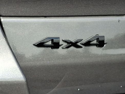 Used 2023 Jeep Grand Cherokee Altitude image 30