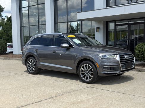 Used 2019 Audi Q7 3.0T Premium w/ Convenience Package AWD/4WD image 2