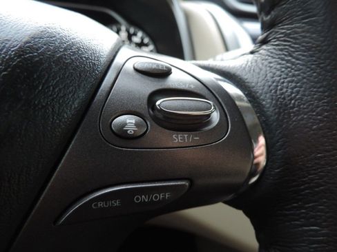 Used 2024 Nissan Murano SL image 28