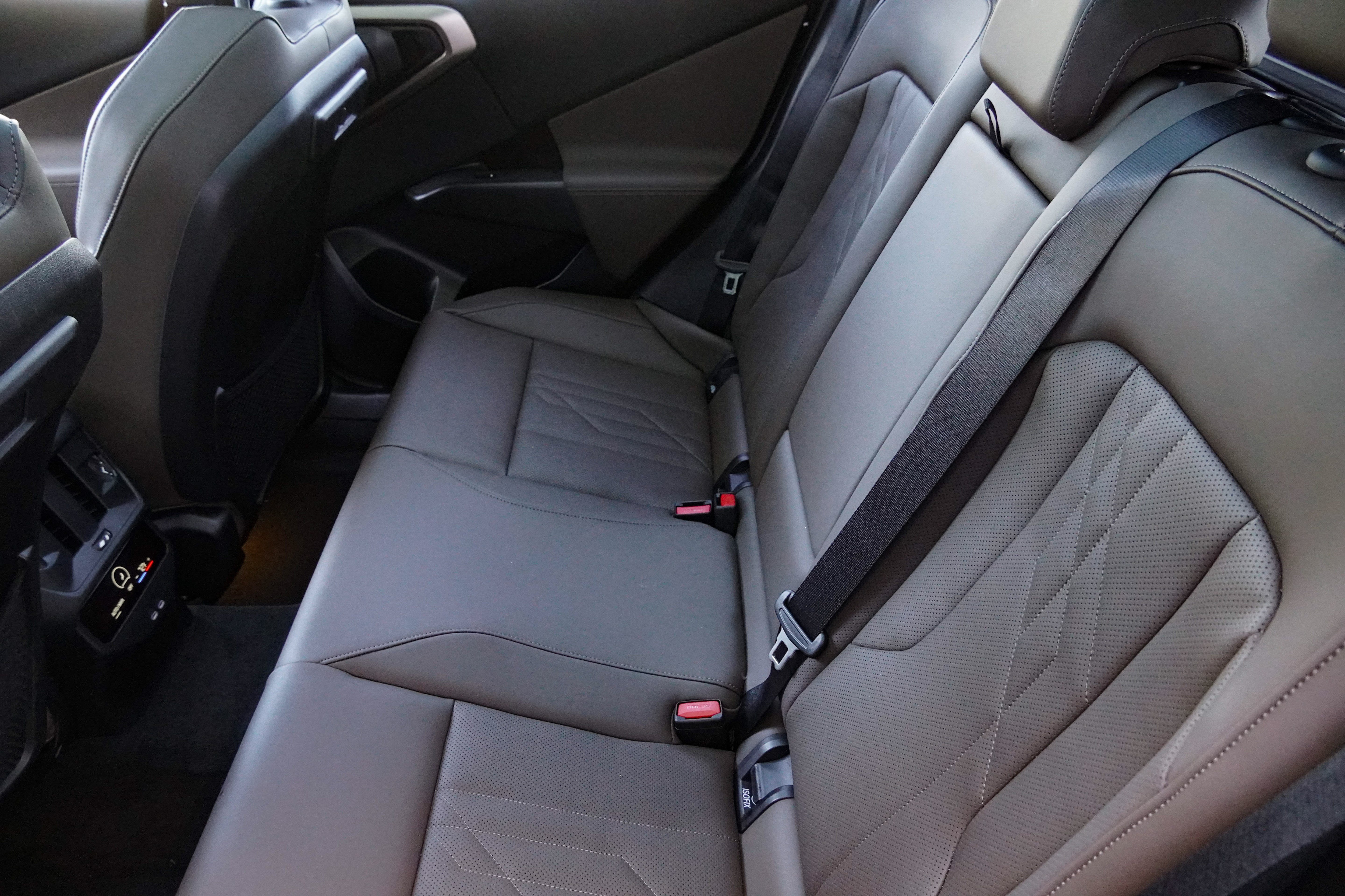 Certified 2025 BMW X3 xDrive30i AWD/4WD image 33