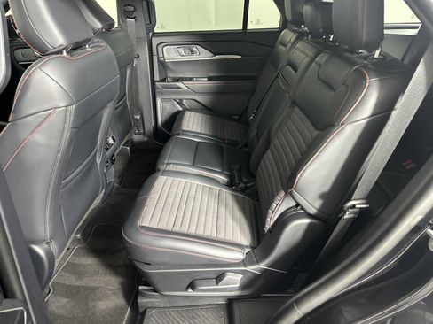 Used 2026 Ford Explorer ST-Line w/ Premium Package RWD image 25