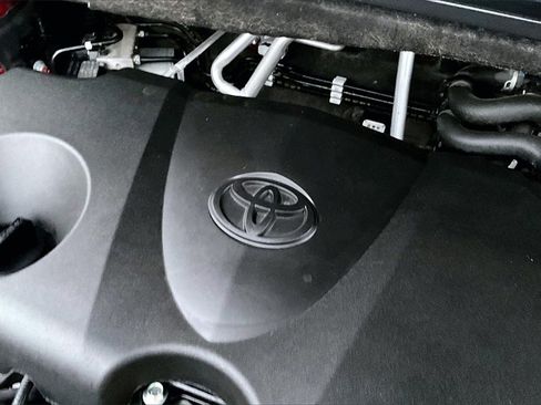 Used 2022 Toyota Highlander Platinum image 32