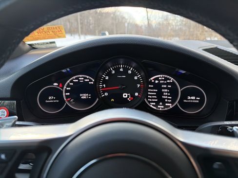 Certified 2020 Porsche Cayenne image 17