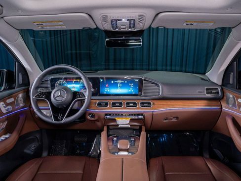 New 2026 Mercedes-Benz GLS 450 4MATIC image 14