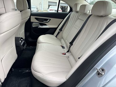 Used 2026 Mercedes-Benz E 350 4MATIC Sedan image 18