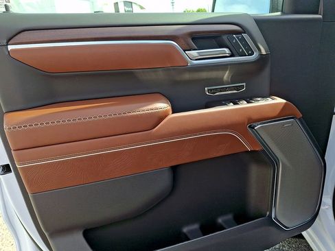 New 2026 GMC Sierra 1500 Denali Ultimate image 8