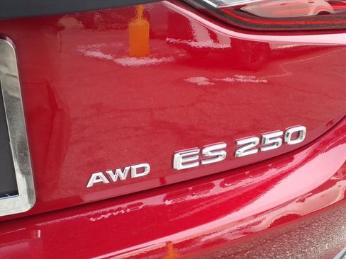 Certified 2023 Lexus ES 250 4D Sedan image 17