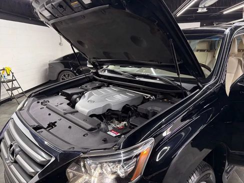 Used 2019 Lexus GX 460 Premium w/ Premium Package AWD/4WD image 32