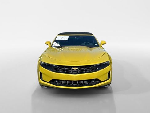Used 2024 Chevrolet Camaro LT RWD image 8