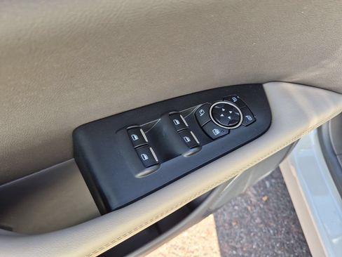 Used 2022 Lincoln Nautilus Reserve AWD/4WD image 12