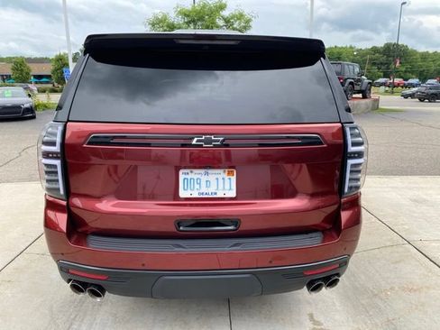 Used 2023 Chevrolet Tahoe RST w/ RST Performance Edition AWD/4WD image 4