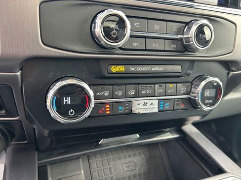 Used 2022 Ford F350 Limited w/ FX4 Off-Road Package image 36