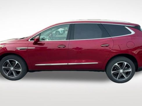 Used 2020 Buick Enclave Essence w/ Sport Touring Edition image 5