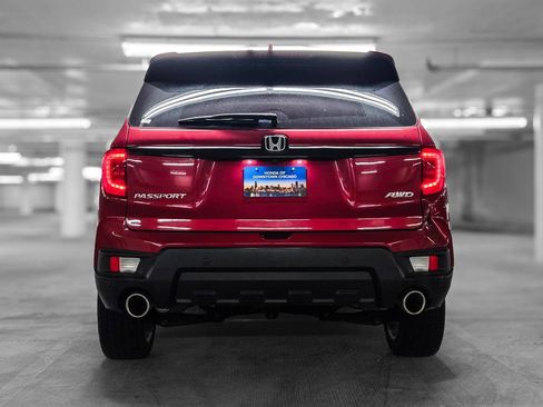 Used 2024 Honda Passport EX-L image 7