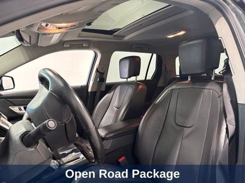 Used 2017 GMC Terrain SLT w/ Open Road Package AWD/4WD image 12