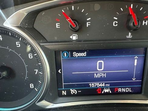 Used 2020 Chevrolet Equinox LT FWD image 12