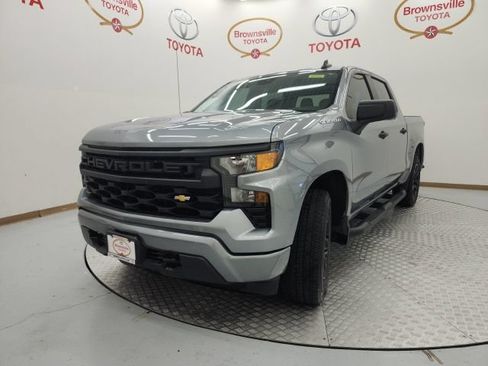 Used 2024 Chevrolet Silverado 1500 Custom RWD image 2