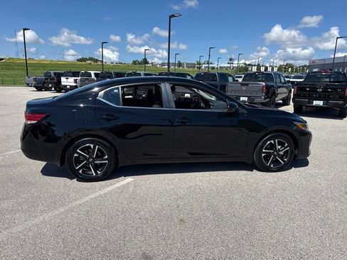 Certified 2025 Nissan Sentra SV w/ All-Weather Package FWD image 7