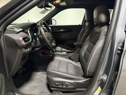 Used 2021 Chevrolet TrailBlazer RS w/ Sun and Liftgate Package FWD image 20