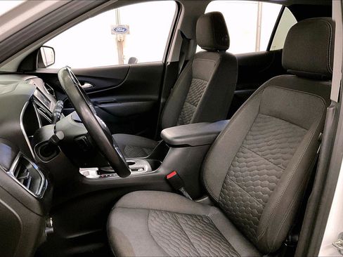 Used 2020 Chevrolet Equinox LT image 24