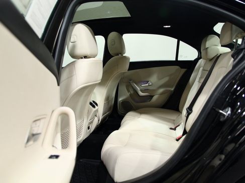 Certified 2022 Mercedes-Benz A 220 4MATIC image 28