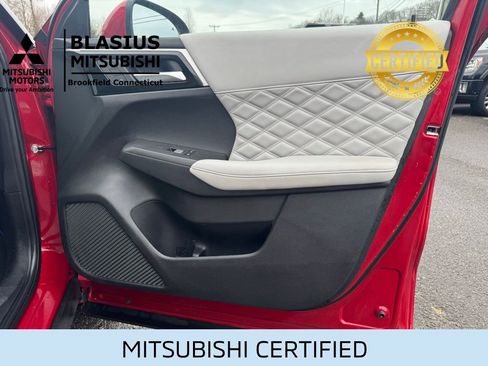 Used 2023 Mitsubishi Outlander SEL AWD/4WD image 28