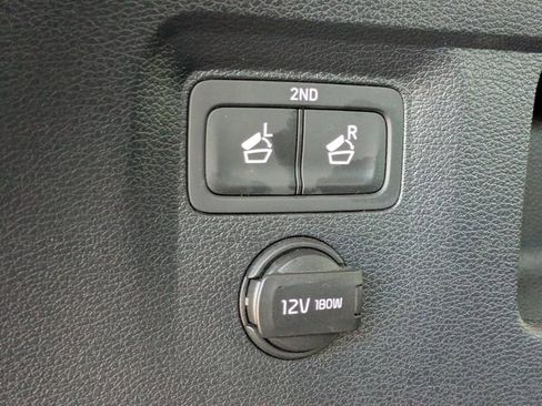 Certified 2024 Kia Telluride EX w/ EX Captain's Chair Package image 12