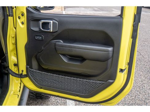 Used 2023 Jeep Wrangler Rubicon w/ LED Lighting Group image 15