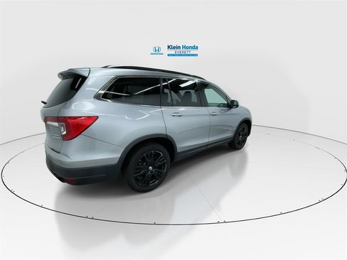 Used 2021 Honda Pilot Special Edition image 2