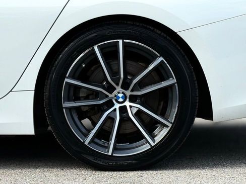 Used 2019 BMW 330i Sedan image 3