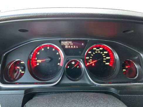 Used 2013 GMC Acadia SLE AWD/4WD image 18