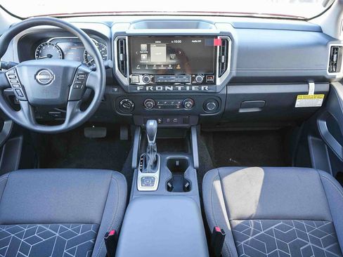 New 2026 Nissan Frontier SV w/ Tow Package AWD/4WD image 14