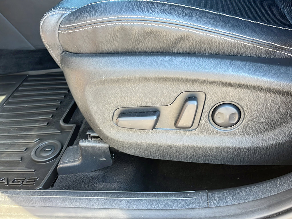 Used 2021 Kia Sportage EX AWD/4WD image 15