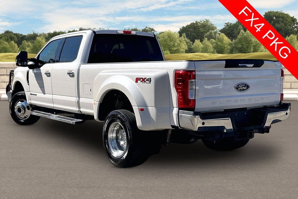 Used 2017 Ford F350 Lariat w/ Tow Technology Bundle AWD/4WD image 10