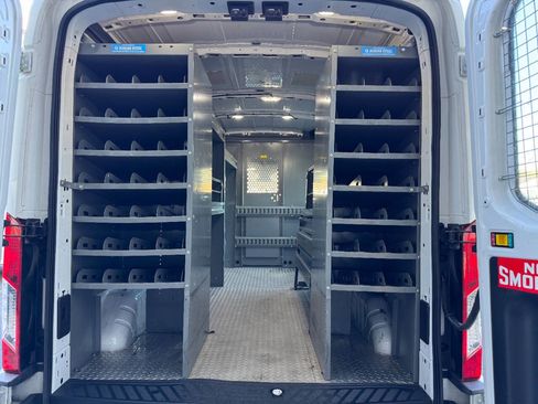 Used 2018 Ford Transit 350 350 3dr LWB Medium Roof Cargo image 7