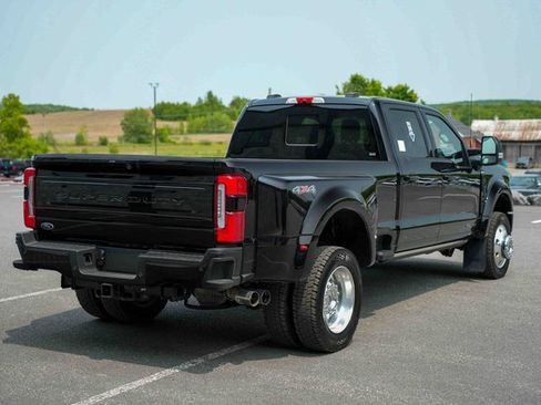 Used 2025 Ford F450 Platinum image 5