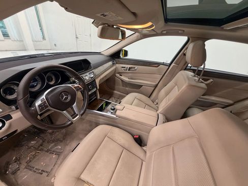 Used 2016 Mercedes-Benz E 350 Sedan w/ Premium Package image 14