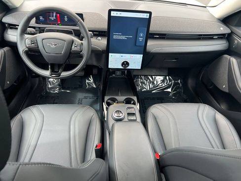 Certified 2023 Ford Mustang Mach-E Premium AWD/4WD image 18
