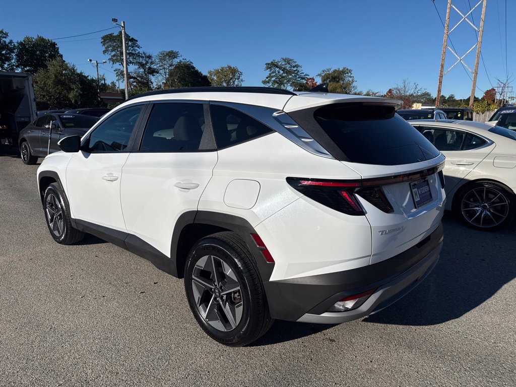 Used 2025 Hyundai Tucson SEL AWD/4WD image 8