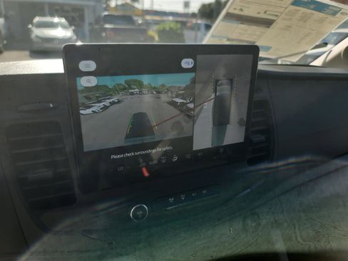 Used 2025 Ford Transit 250 148 Medium Roof image 19