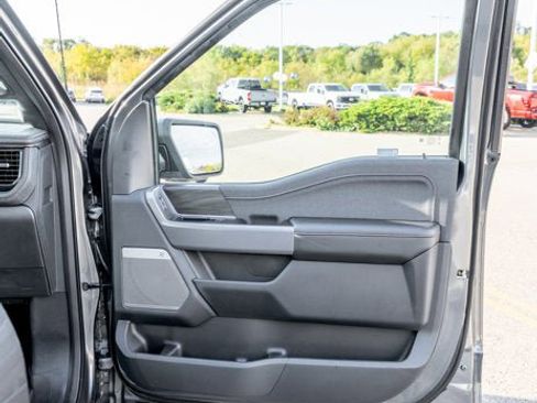 New 2025 Ford F150 Lightning Lariat image 25