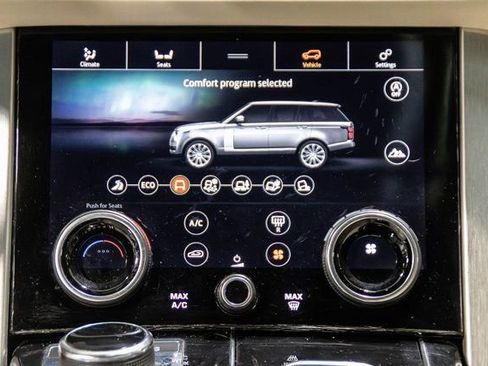 Used 2018 Land Rover Range Rover HSE image 10