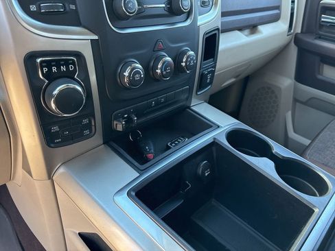Used 2015 RAM 1500 Big Horn AWD/4WD image 16