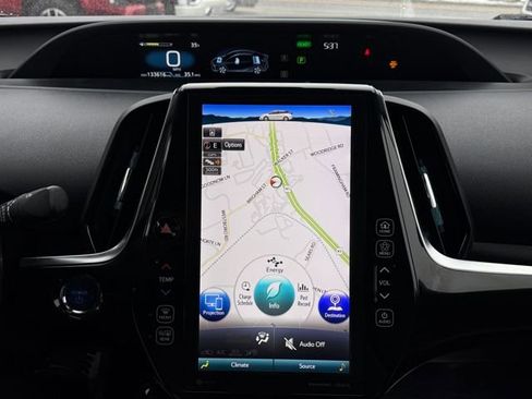Used 2021 Toyota Prius Prime XLE w/ Carpet Mat Package (TMS) FWD image 32