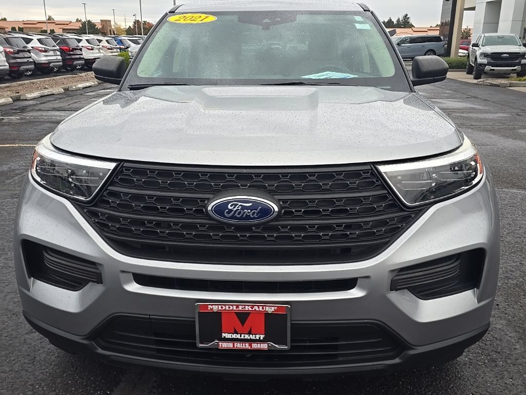 Used 2021 Ford Explorer 4WD w/ Class III Trailer Tow Package image 8