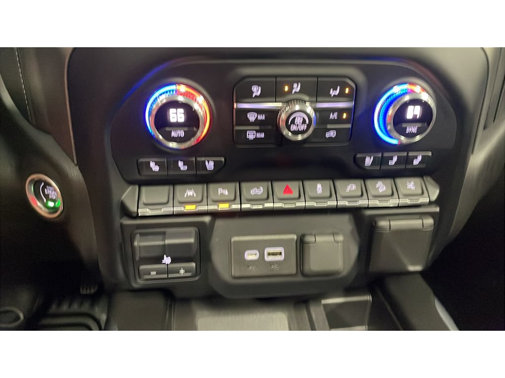 Used 2022 GMC Sierra 1500 Denali w/ Denali Reserve Package AWD/4WD image 14