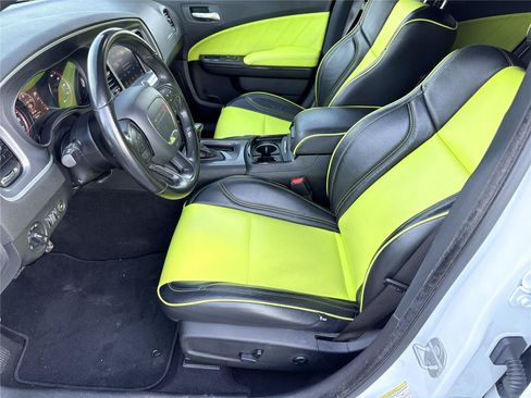 Used 2020 Dodge Charger GT w/ Blacktop Package RWD image 8