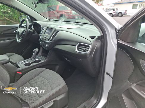 Certified 2022 Chevrolet Equinox LT w/ Driver Convenience Package AWD/4WD image 21