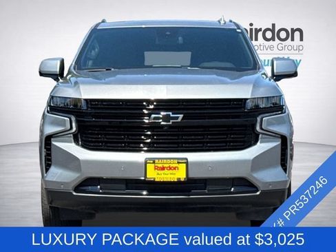 Used 2023 Chevrolet Suburban RST w/ Sport Performance Package AWD/4WD image 3